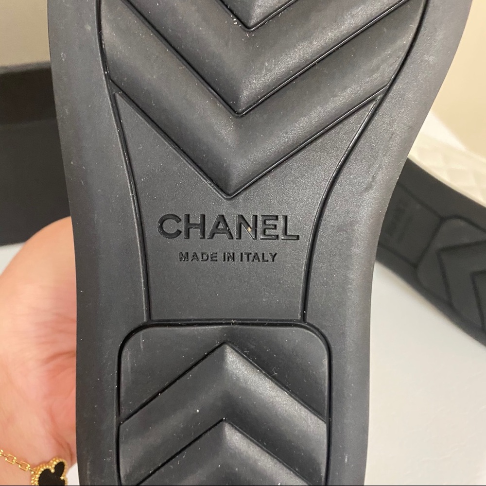 Sold ๐ Chanel Platform Sneakers Size 37.5 - Picture 8 of 11